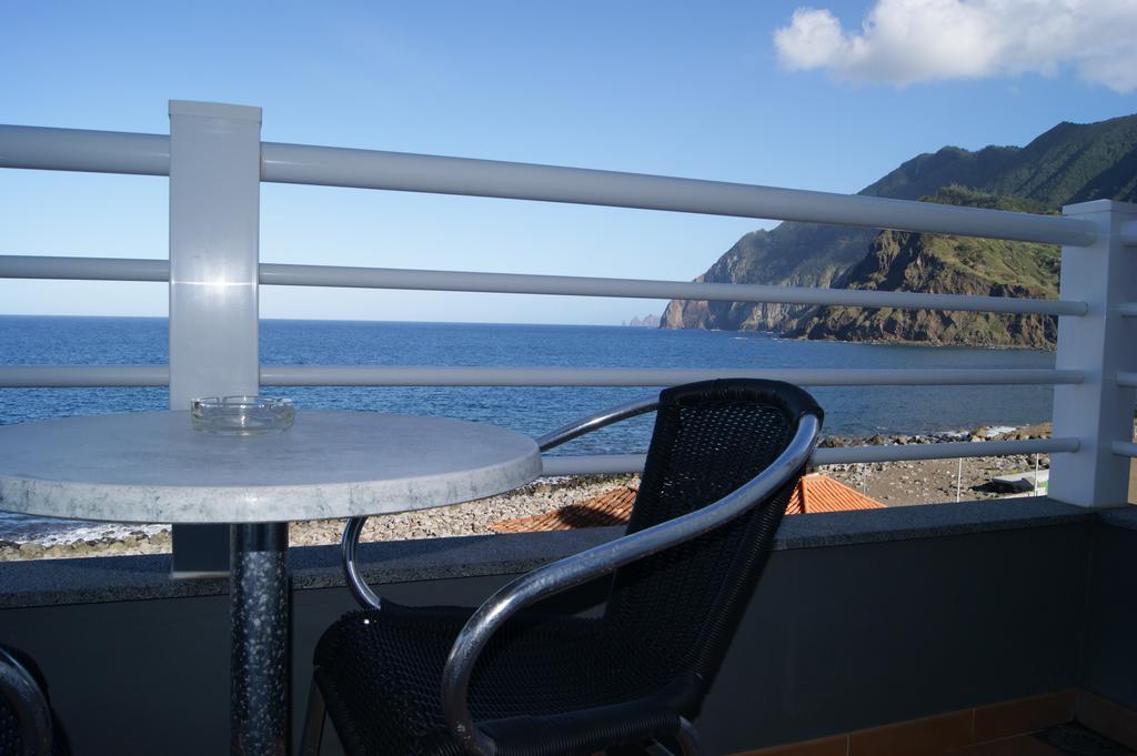 Hotel Costa Linda Porto Da Cruz Exterior photo