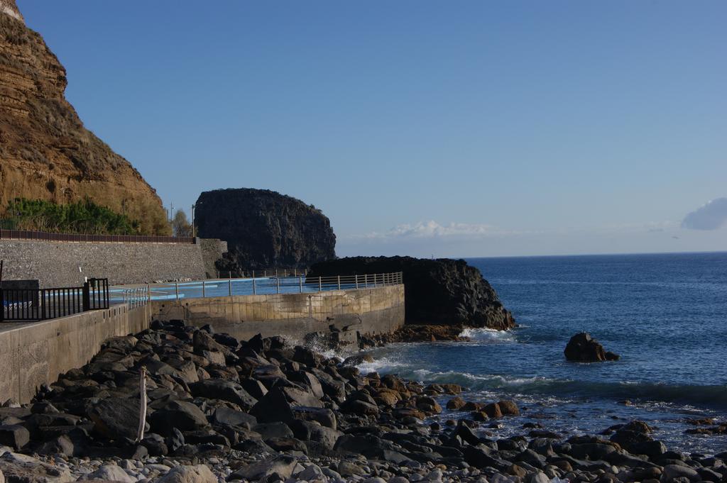 Hotel Costa Linda Porto Da Cruz Exterior photo