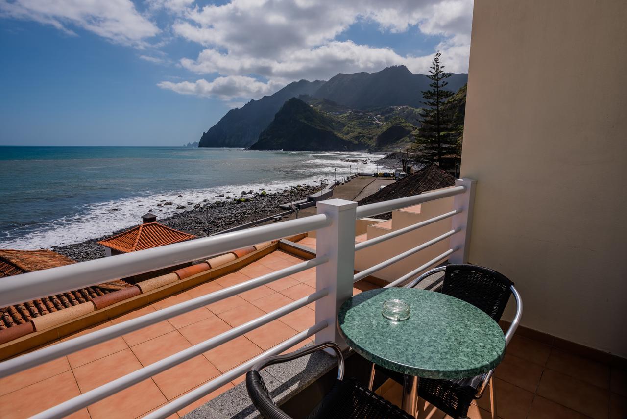 Hotel Costa Linda Porto Da Cruz Exterior photo