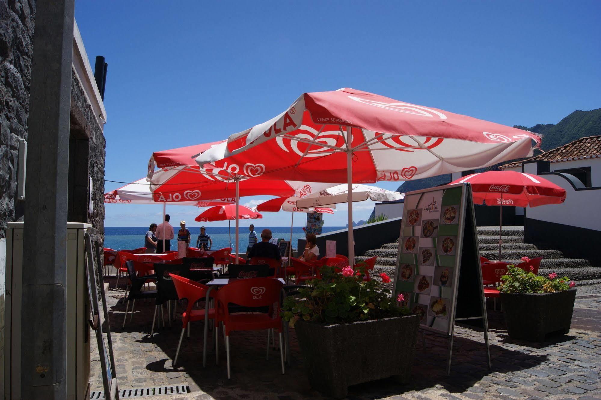 Hotel Costa Linda Porto Da Cruz Exterior photo