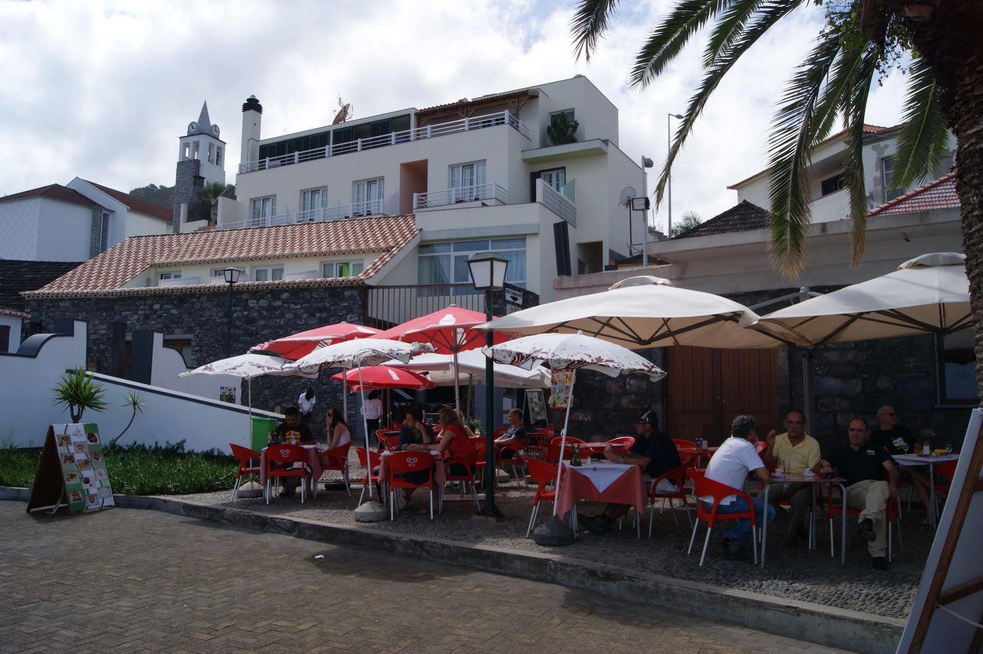 Hotel Costa Linda Porto Da Cruz Exterior photo